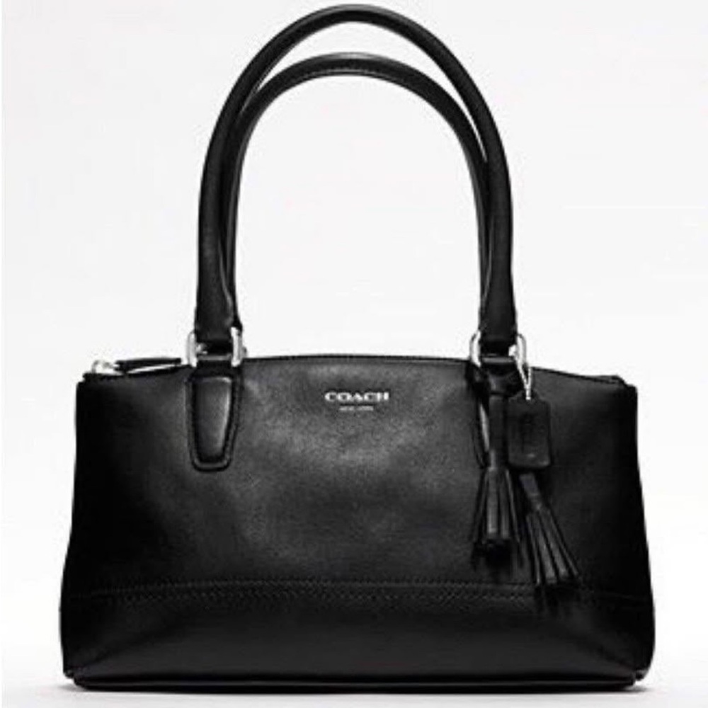 Coach Elegant Black Shoulder Bag